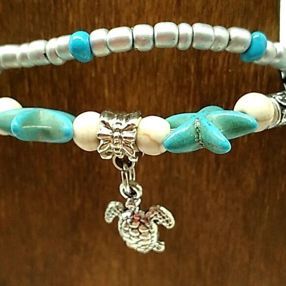 Double Strand Anklet Starfish Beaded Turtle Charm Turquoise & White NWOT - Picture 4 of 11